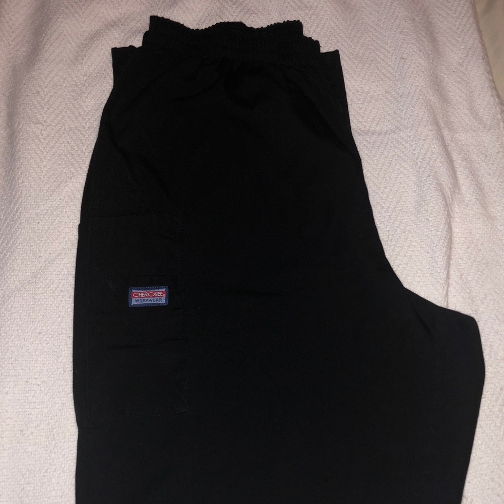 Scrub pants